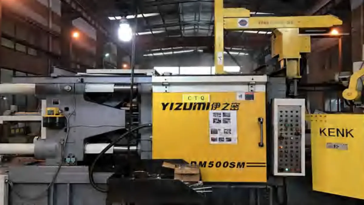 Hot-chamber zinc die casting machine at Meituo factory producing Zamak 3 alloy parts for home appliance components